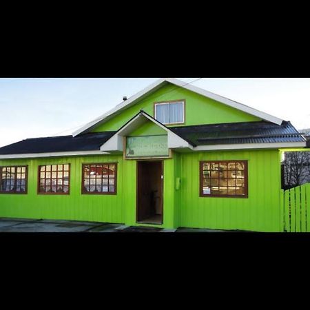 Hostal Beagle Hotel Puerto Williams Eksteriør billede