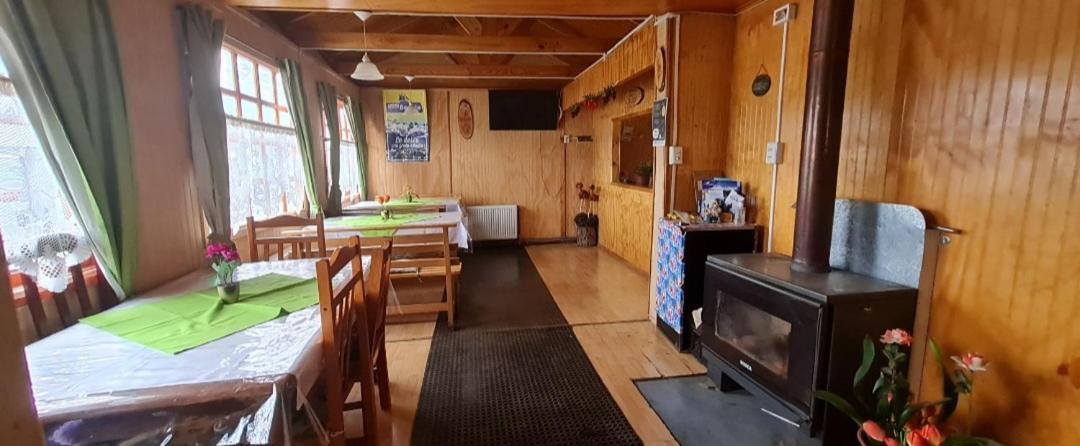 Hostal Beagle Hotel Puerto Williams Eksteriør billede